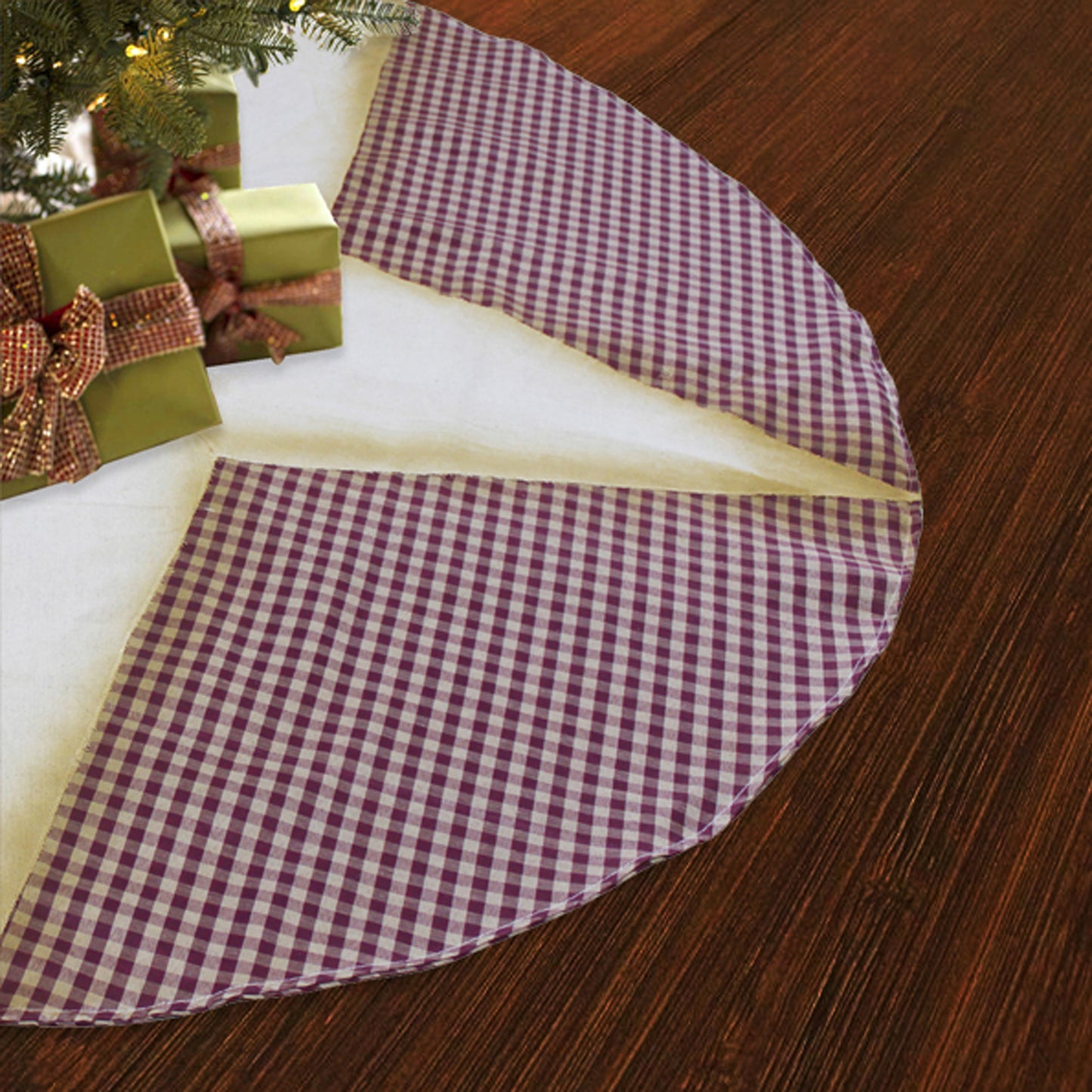 CVHOMEDECO. Primitive Rustic 50 Inch Christmas Tree Skirt Double Layers Burgundy Plaid Stitching Large Burlap Star for Christmas Holiday Party Décor.