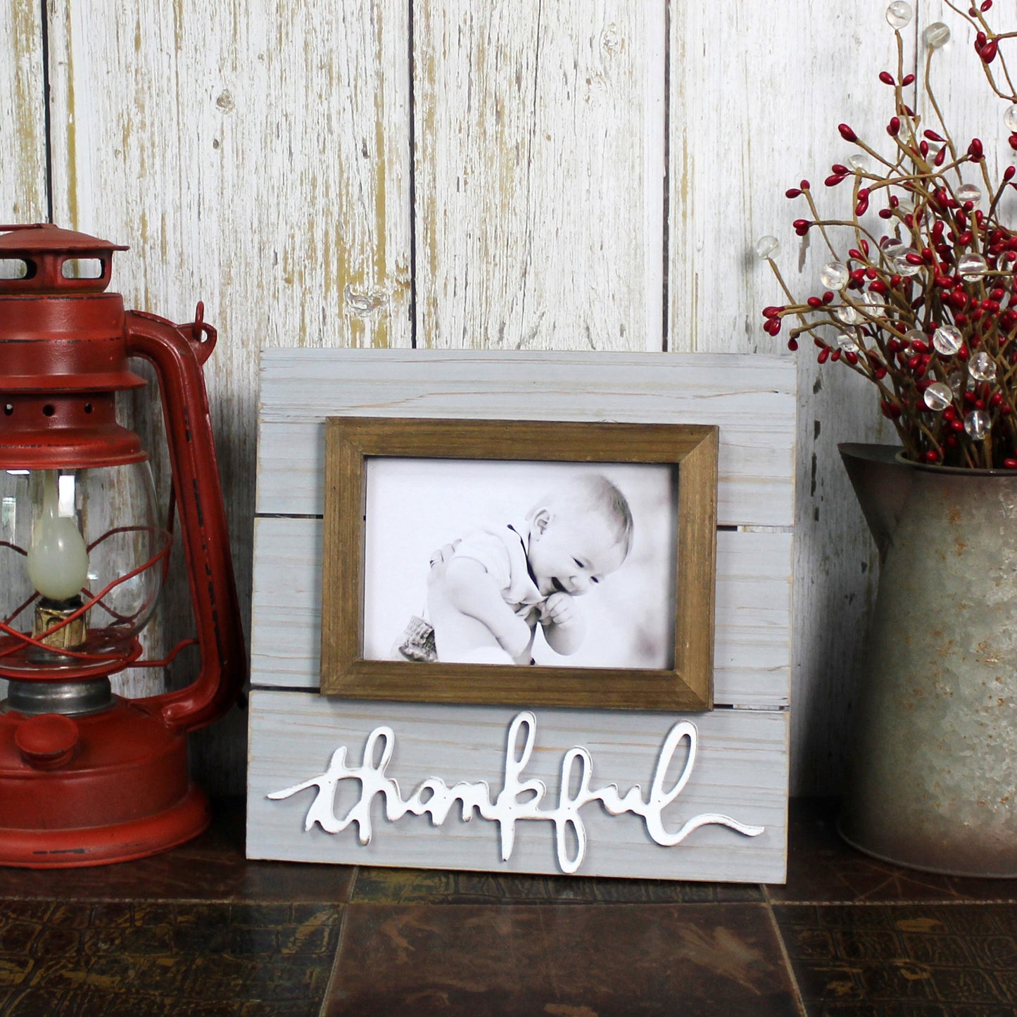 CVHOMEDECO. 6x4 Picture Frame Made of Solid Wood Thankful Designs Photo Frame for Tabletop Display and Wall Mounting, Distress Grey