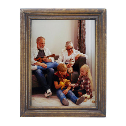 CVHOMEDECO. 8x6 Picture Frame Made of Solid Wood High Definition Glass Rustic Antique Designs Small Photo Frame for Tabletop Display and Wall Mounting, Distress Brown