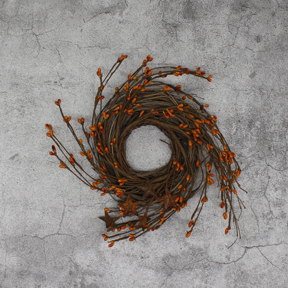 CVHOMEDECO. Primitives Rustic Pip Berries and Twig with Rusty Barn Stars Wreath, 7 Inch, Gold