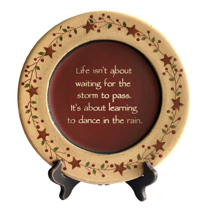 CVHOMEDECO. Primitive Vintage Dance in the Rain Wood Decorative Plate Display Wooden Plate Home Décor Art, 9.75 Inch